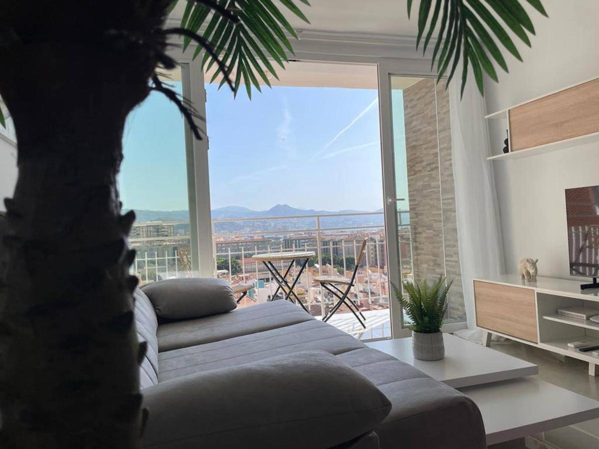 Holidays2malaga Princesa 3 Dormitorios, Vistas Al Mar Y Montana, Terraza Y A 200m A La Playa