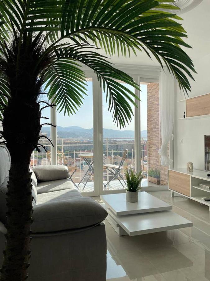 Holidays2malaga Princesa 3 Dormitorios, Vistas Al Mar Y Montana, Terraza Y A 200m A La Playa * Malaga