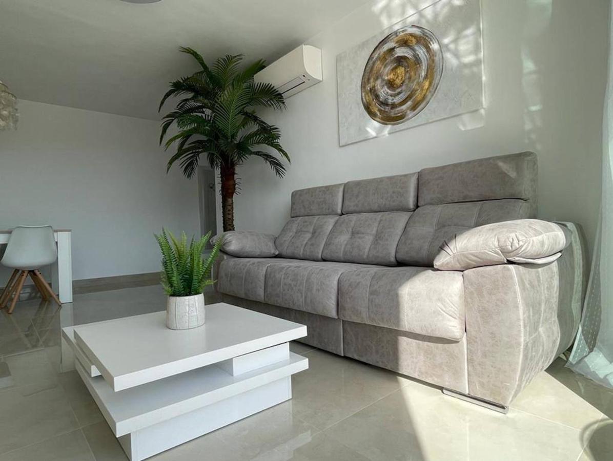 Holidays2malaga Princesa 3 Dormitorios, Vistas Al Mar Y Montana, Terraza Y A 200m A La Playa Apartment *