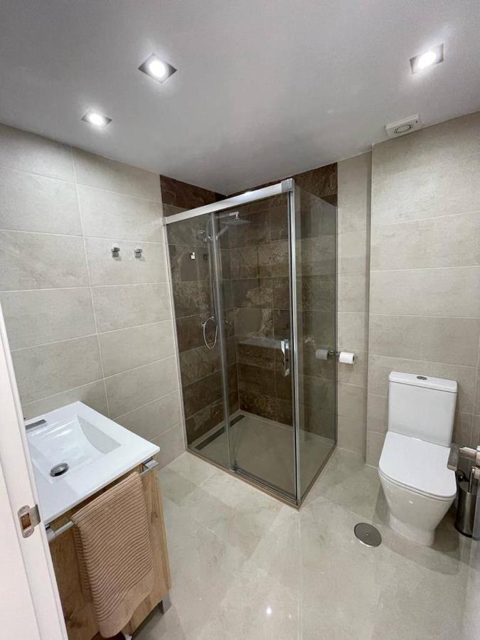 Apartment Holidays2malaga Princesa 3 Dormitorios, Vistas Al Mar Y Montana, Terraza Y A 200m A La Playa