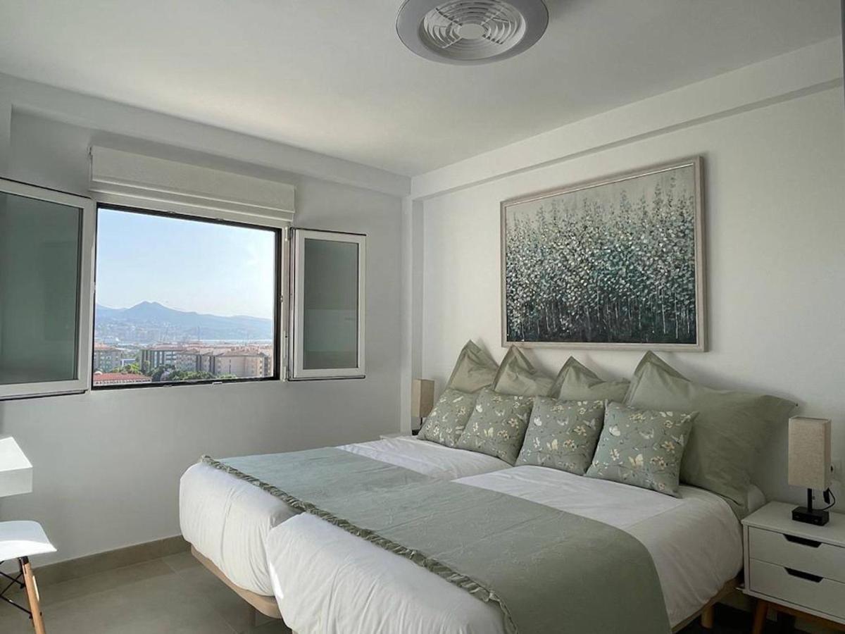 Holidays2malaga Princesa 3 Dormitorios, Vistas Al Mar Y Montana, Terraza Y A 200m A La Playa Apartment Malaga